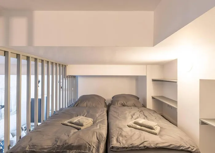 Spacious Lofts In Wedding Appartement *