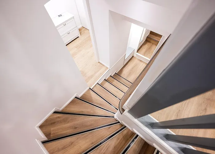 Spacious Lofts In Wedding *