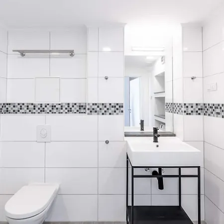 Apartman Spacious Lofts In Wedding