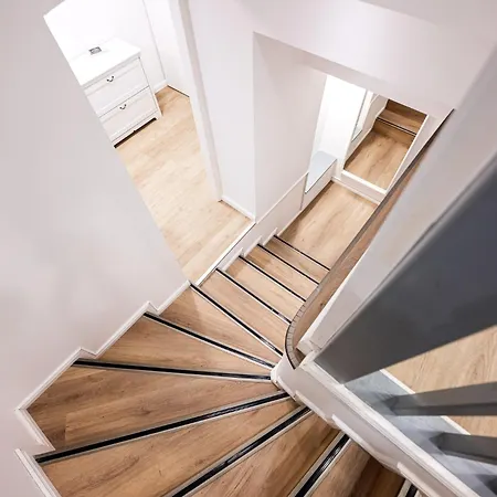 Spacious Lofts In Wedding *