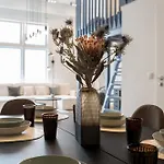 Spacious Lofts In Wedding *