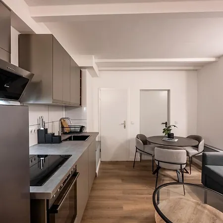 Spacious Lofts In Wedding برلين