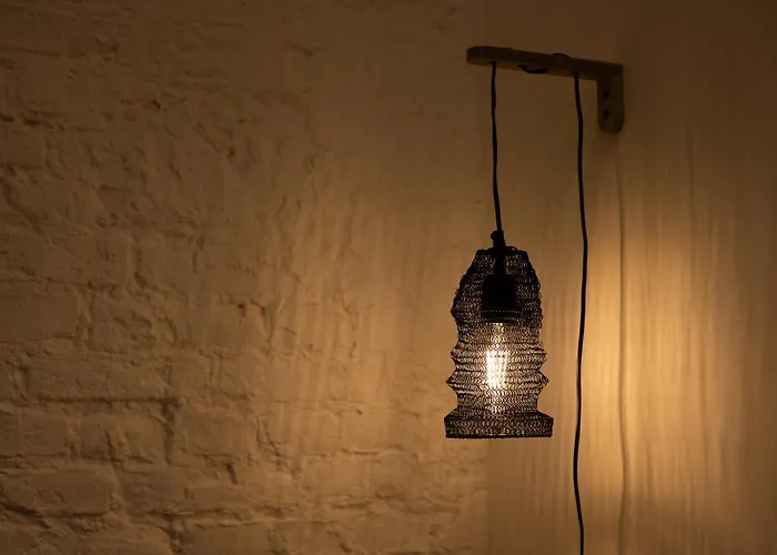 Spacious Lofts In Wedding