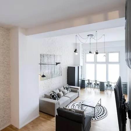 Spacious Lofts In Wedding Berlín